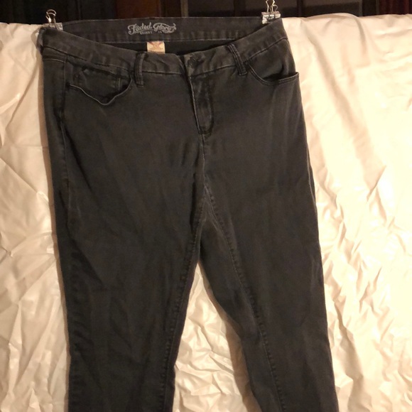 Black skinny jeans - Picture 2 of 2
